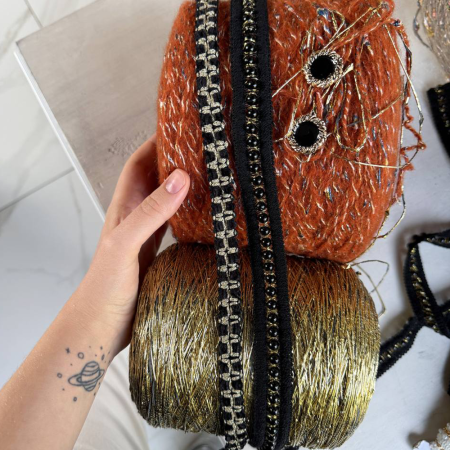 Украшение Chanel НА МЕТРАЖ