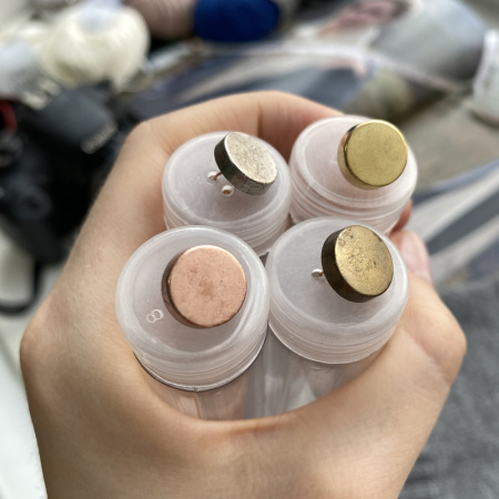 Пуговицы Sandra размер 18