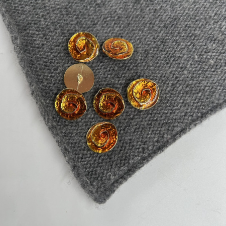 Пуговицы Sandra, размер 32