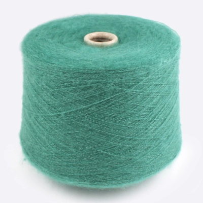 Бобина KIDSILK (70% кидмохер, 30% шелк), 900 м. (4321, Петроль)