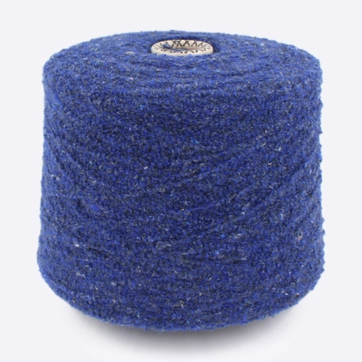Бобина букле Chanel Coimbra by Olcese Ferrari  (38% меринос, 34% хлопок, 2% шелк, 23% ПЛ, 3% ПА), 320 м. (Н 221, Королевский синий)
