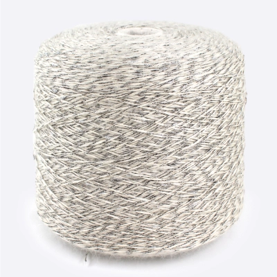 Бобина Kidnet (80% кидмохер, 13% люрекс, 7% Па), 290 м. (6057, Серебро)