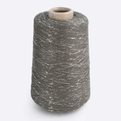 Бобина Shiny Shades (78% вискоза, 12% люрекс, 10% Па), 1600 м. (130, Пыльный хаки)