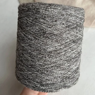 Бобина Floccato (80% лен, 20% шелк), 550 м (0581, Кучинелли)