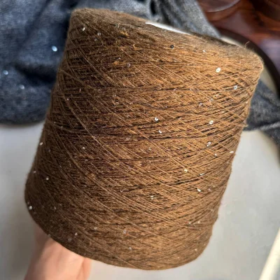 Бобина LINOSisik СИСИК  (72% лен, 20% шелк, 8% пайетки), 450 м. (67240 63519, Лювак)