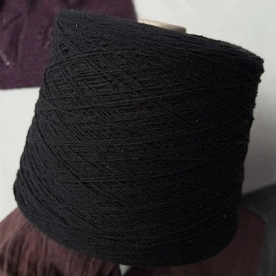 Бобина Bourette Silk '26 (100% буретный шелк) (601, Вороной конь, 375 м)