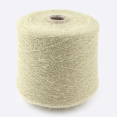 Бобина мохер LOVE ❤ MOHAIR 1/10 (70% кидмохер, 30% нейлон), 1000 м. (8099, Полынный)
