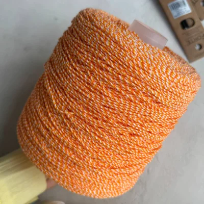 Бобина Carisio (83% хлопок, 17% Па), 250 м. (5, Апероль)