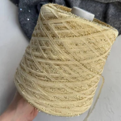 Бобина Jade by Mr.Joe (50% меринос, 40% Па, 10% люрекс), 300 м. (1111, Сливочное масло)