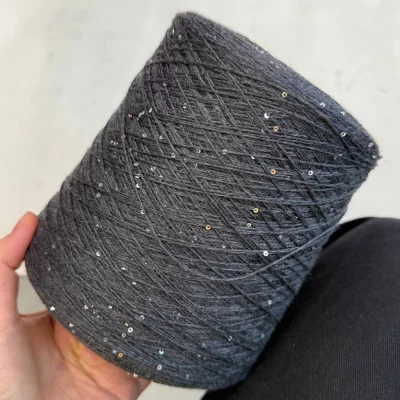 Бобина Aharmonia (90% меринос, 5% хлопок, 5% пайетки), 600 м. (2311, Маренго)