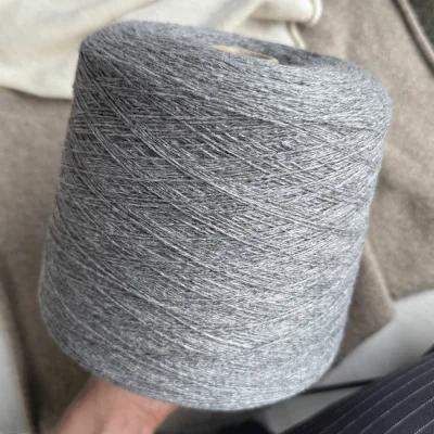 Бобина Coarsehair by Loro Piana 2/11 (100% кашемир), 550 м. (R25 Grigio, Серебряный туман)