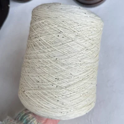 Бобина Kachinelli Merino (85% меринос, 4% хлопок, 11% пайетки), 310 м. (11101 9011 2715, Сахарная вата)