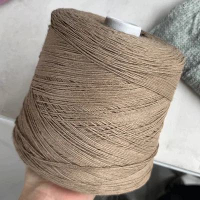 Бобина Cotolino (60% лен, 40% хлопок) 340 м. (6115, Кофейный ликёр)