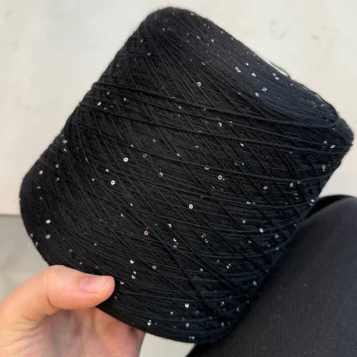 Бобина Aharmonia (90% меринос, 5% хлопок, 5% пайетки), 600 м. (2306, Нефть)