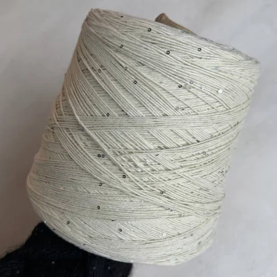 Бобина Cashmere Shine by Loro Piana (97% кашемир, 3% пайетки), 320 м. (64353, Фисташка с белилом)