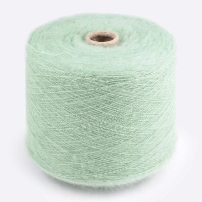 Бобина KIDSILK (70% кидмохер, 30% шелк), 900 м. (6017, Эвкалипт)