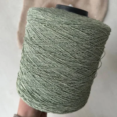 Бобина Pasha Papasha (42% хлопок, 20% лен, 24% Пл, 14% Па), 240 м. (10255, Фисташка)