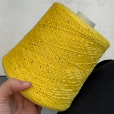 Бобина Aharmonia (90% меринос, 5% хлопок, 5% пайетки), 600 м. (3636, Вино из одуванчиков)