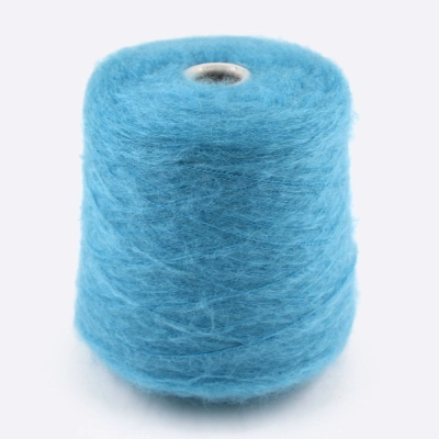 Бобина кидмохер с мериносом, Gotico (85% кидмохер, 12% меринос, 3% ПА), 360 м. (10643, Небо)