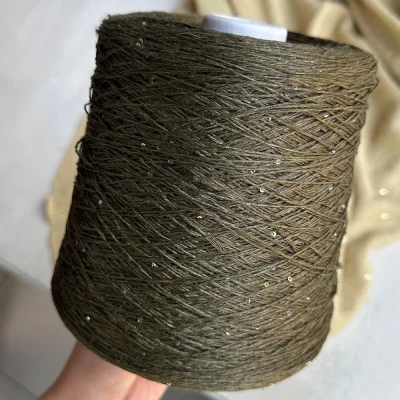 Бобина LINOSisik СИСИК  (72% лен, 20% шелк, 8% пайетки), 450 м. (10041, Лавровый венец)