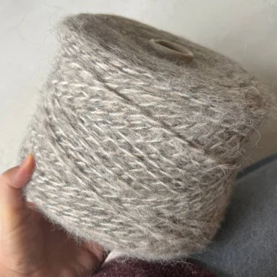Бобина Fumaiolo Mr.Joe (40% альпака, 10% меринос, 40% Пс, 10% Па), 150 м. (3850, Альпака Кучинелли)