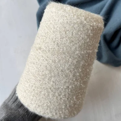 Бобина Bouclerone alpaca baby by Loro Piana (85% беби альпака, 15% Па), 850 м. (01, Сахарная вата)