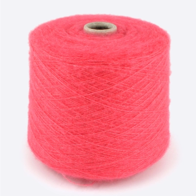 Бобина KIDSILK (70% кидмохер, 30% шелк), 900 м. (9085, Коралл)